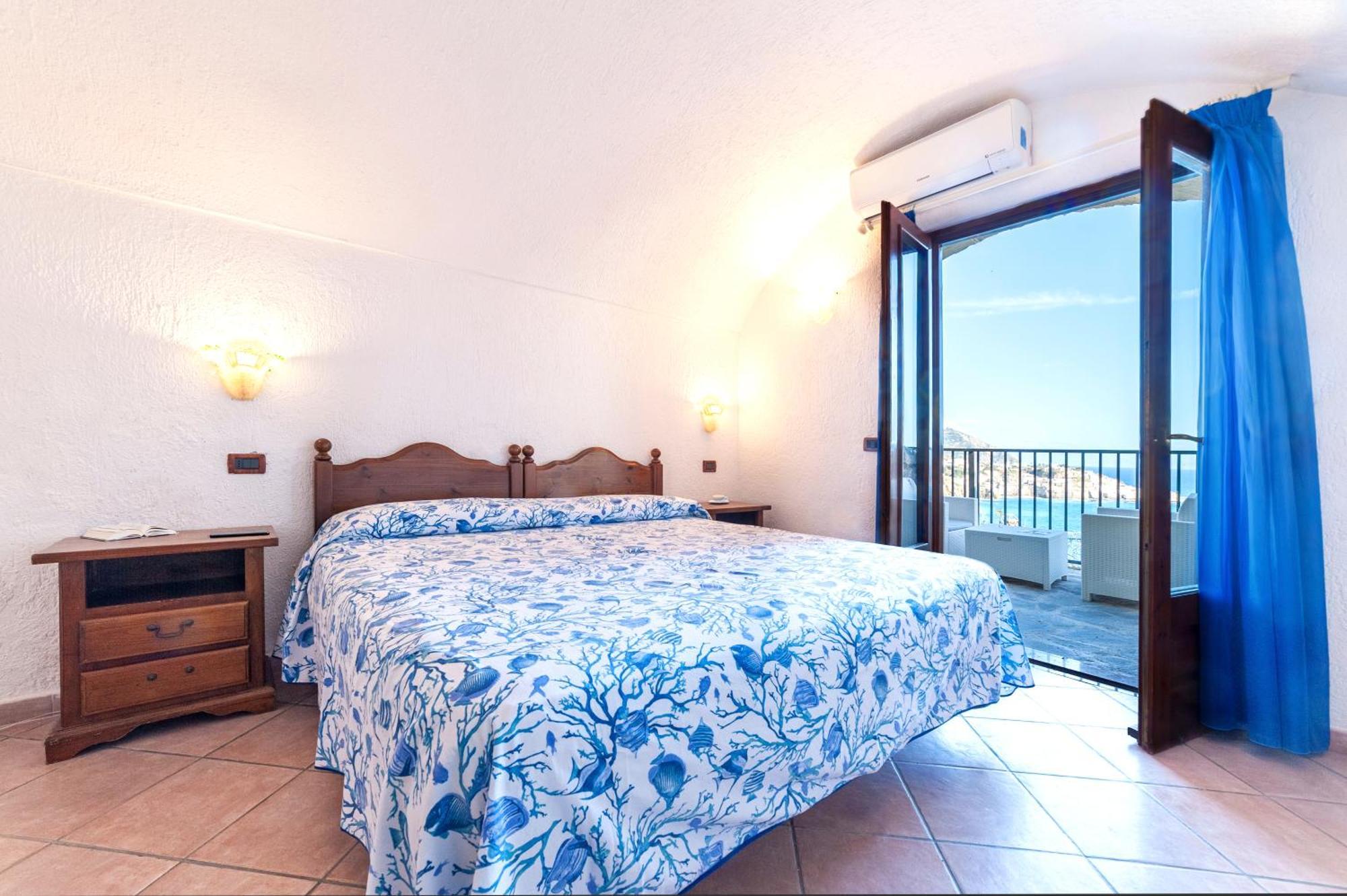 Punta Chiarito Resort Forio di Ischia Dış mekan fotoğraf